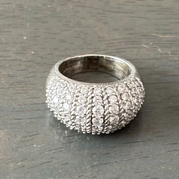 Judith Ripka Cubic Zirconia CZ 925 Sterling Silver Ring size 6 - Picture 7 of 7